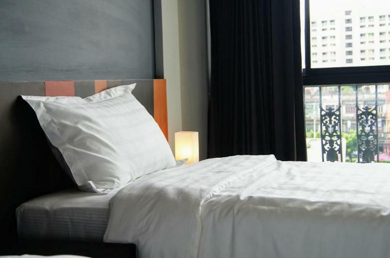 Zen Rooms Zleepmotion Banguecoque Exterior foto